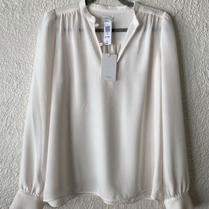 Aritzia Ava Puff-Sleeve Blouse